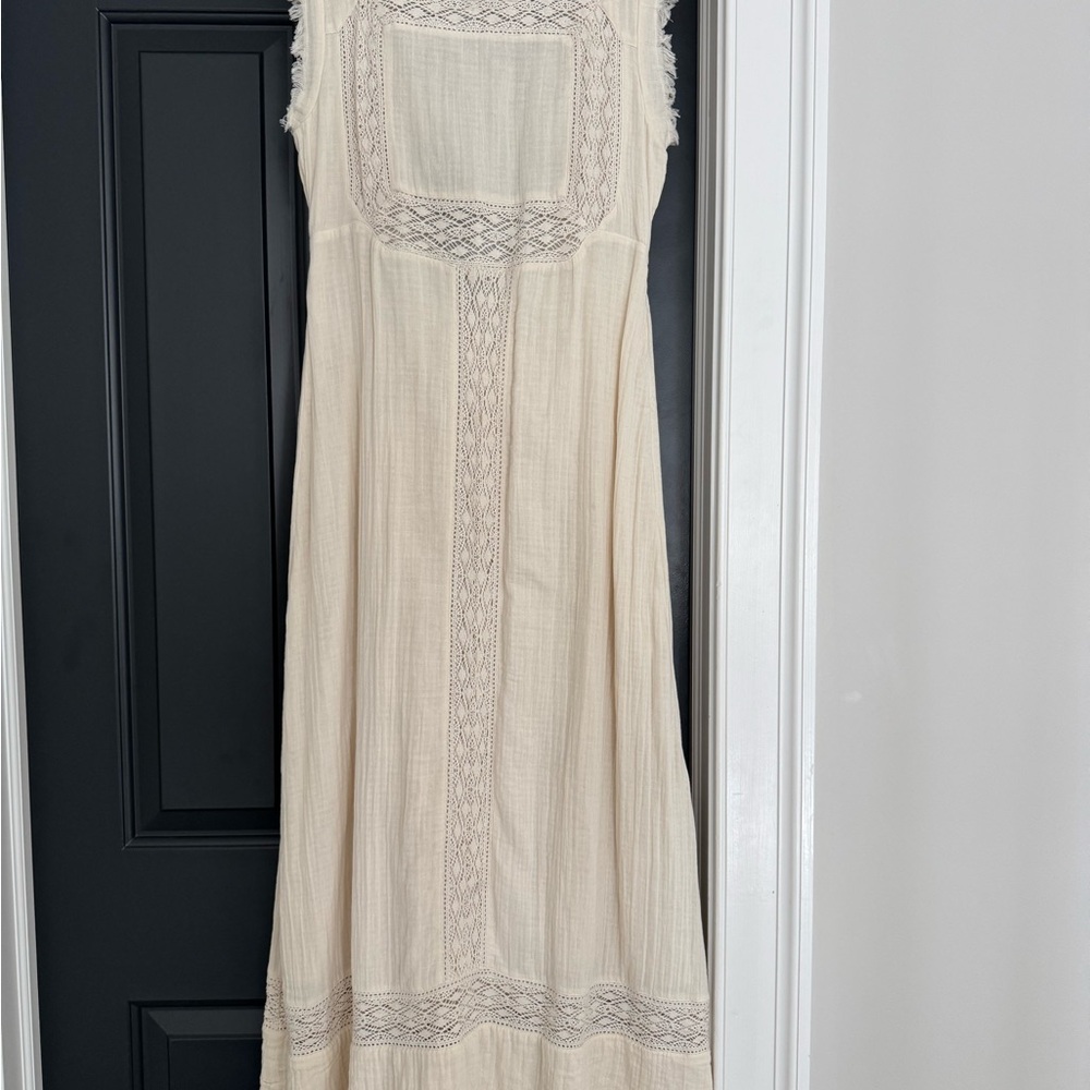 INDI & COLD Cream Lace Maxi Dress - Picture 6 of 7